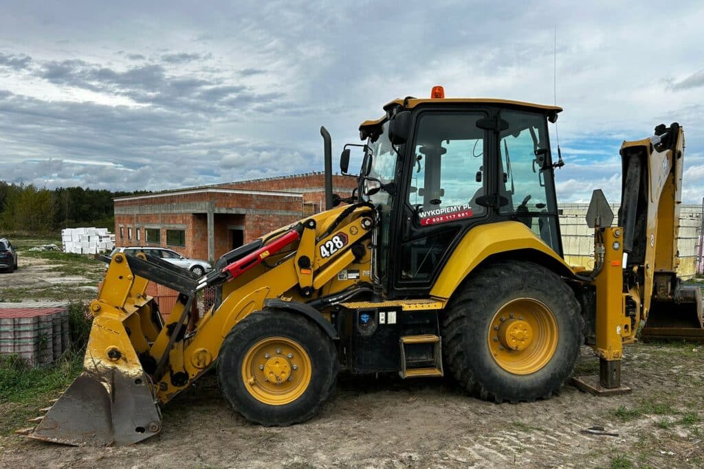 Koparko-ładowarka CAT 428
